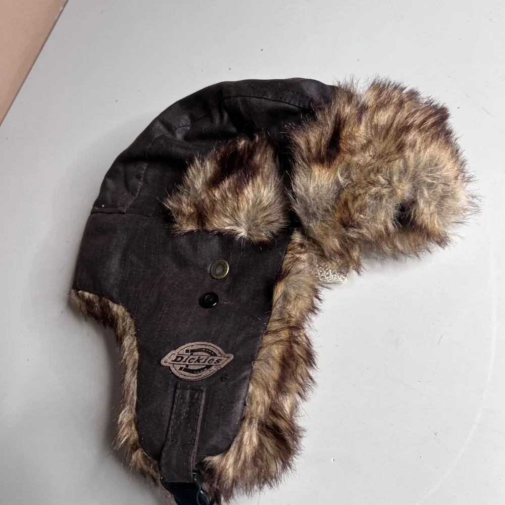 Dickies Brown Faux Fur Trapper Hat Ear Flap Hunting Winter Cap OSFM‎ RN115665